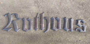 Rathaus antike Kupfer Buchstaben_catheuer-rariateten_1