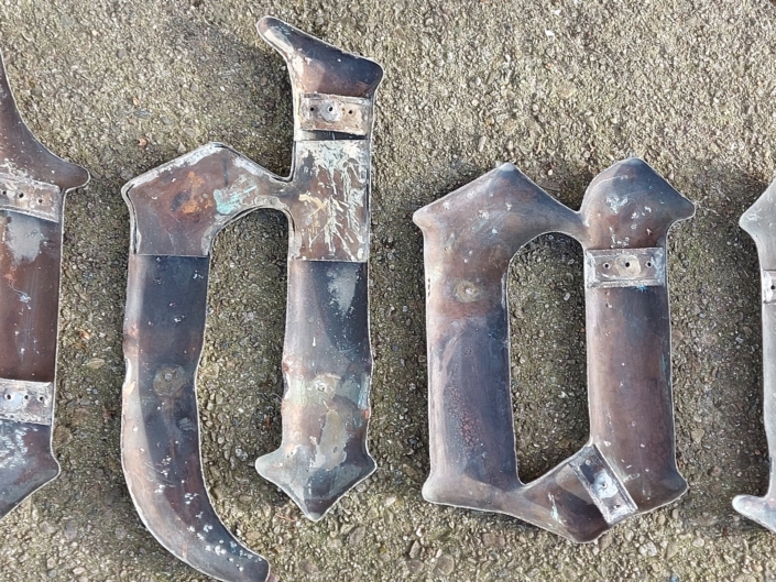 Rathaus antike Kupfer Buchstaben_catheuer-rariateten_10